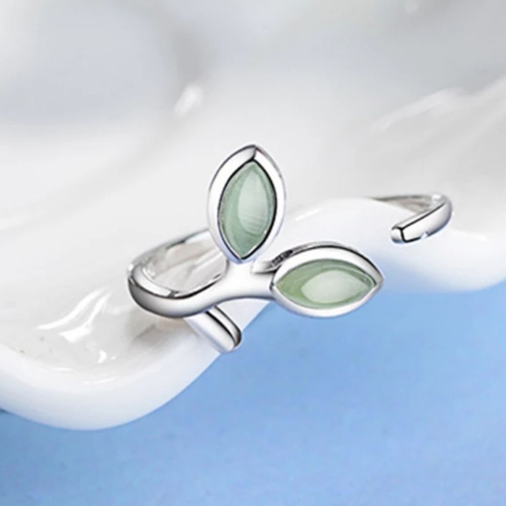 925 Stering Silver Green Leaf Ring